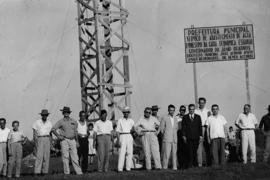 Capa da Galeria de FATOS POLÍTICOS - DÉCADA DE 1950